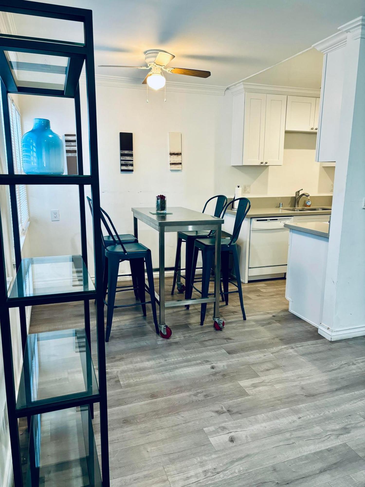 Modern, 1 Bed Condo, Downtown Century City Λος Άντζελες Εξωτερικό φωτογραφία