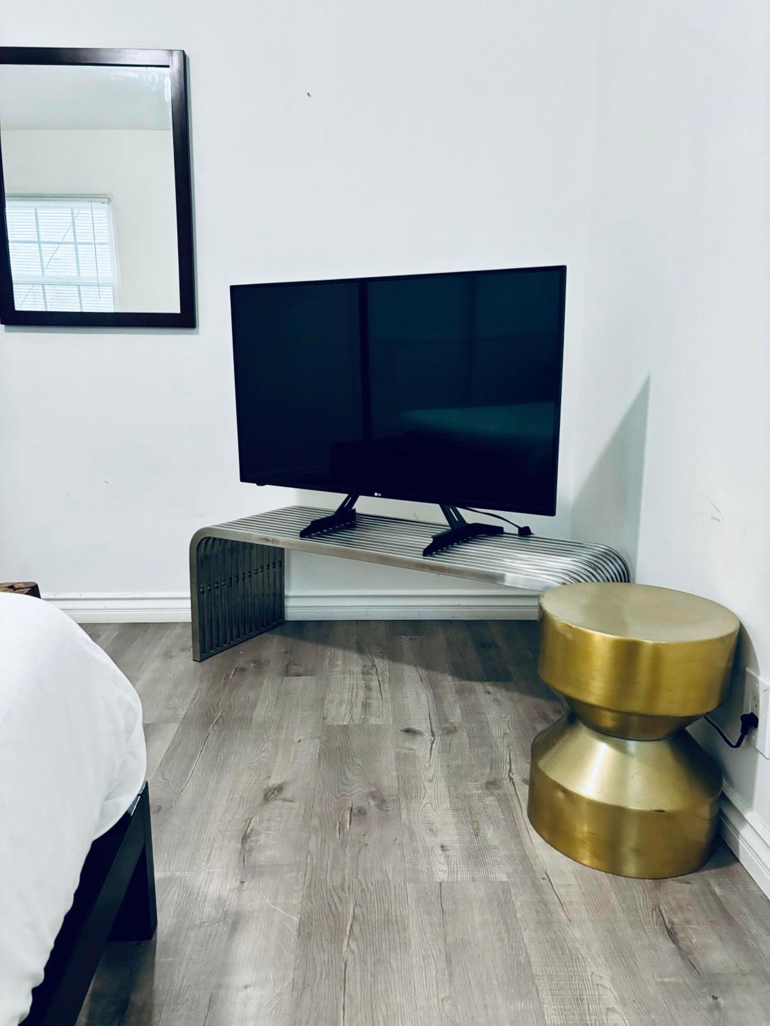 Modern, 1 Bed Condo, Downtown Century City Λος Άντζελες Εξωτερικό φωτογραφία
